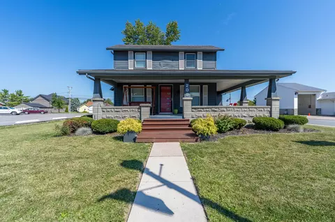 208 E Pike St, Jackson Center, OH 45334