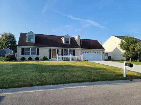 311 Cottonwood St, Wapakoneta, OH 45895