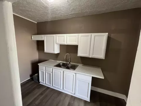 902 Clifton Ave, Springfield, OH 45505 photo 7