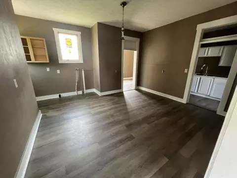 902 Clifton Ave, Springfield, OH 45505 photo 5