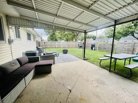 1009 Lilac St, Celina, OH 45822 photo 4