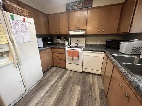 1009 Lilac St, Celina, OH 45822 photo 9
