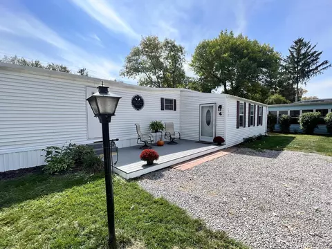 285 N Orchard Island Rd #25, Russells Point, OH 43348