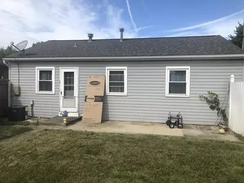 2709 Elmore Dr, Springfield, OH 45505 photo 2