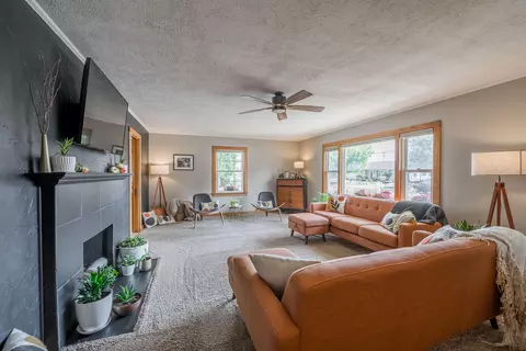 420 E State St, Botkins, OH 45306 photo 5