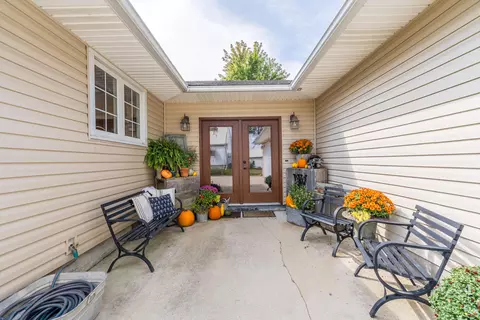 420 E State St, Botkins, OH 45306 photo 34