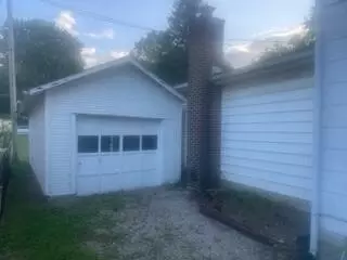 703 Johnston Dr, Sidney, OH 45365 photo 2