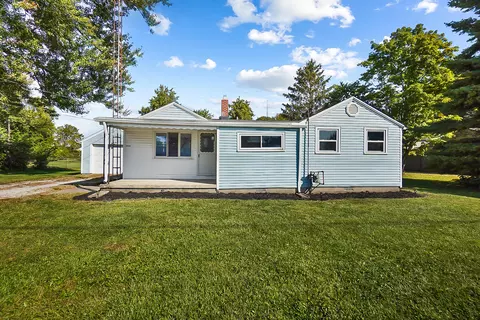 3077 Tipp Cowlesville Rd, Tipp City, OH 45371