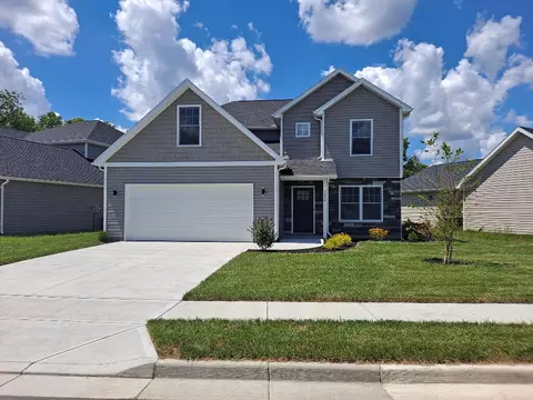 2674 Executive Dr, Troy, OH 45373