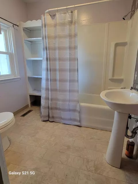2589 N Hampton Rd, Springfield, OH 45502 photo 13