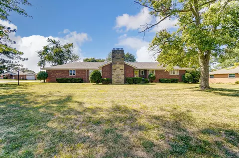 2107 Wapakoneta Ave, Sidney, OH 45365