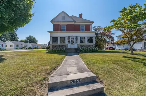 323 E Broadway St, Covington, OH 45318