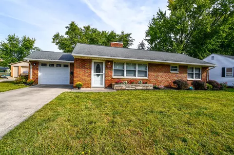 1527 Covent Rd, Troy, OH 45373