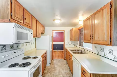4739 Ashley Dr, Springfield, OH 45503 photo 8