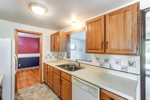 4739 Ashley Dr, Springfield, OH 45503 photo 9