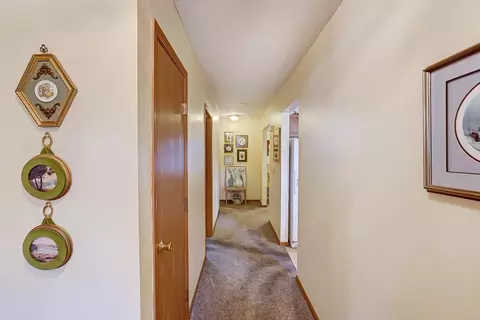 1688 Oldham Dr, Springfield, OH 45503 photo 6