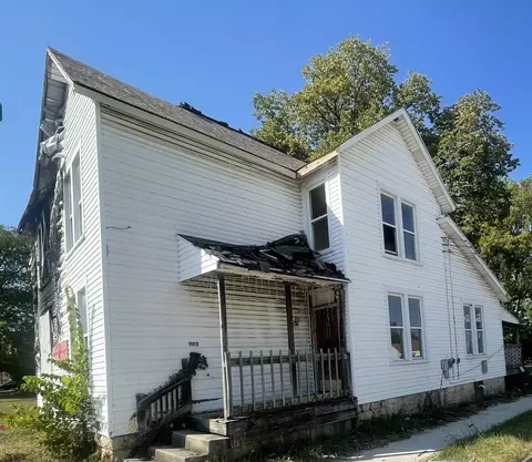 1102 W High St, Springfield, OH 45506 photo 3