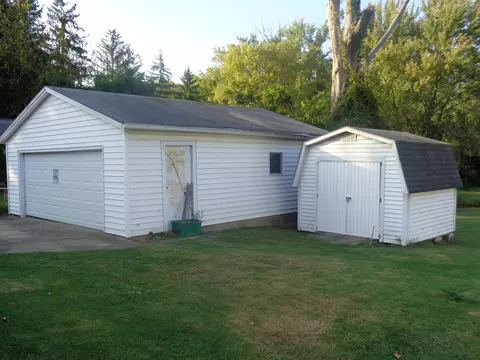 2434 Kenton St, Springfield, OH 45505 photo 7