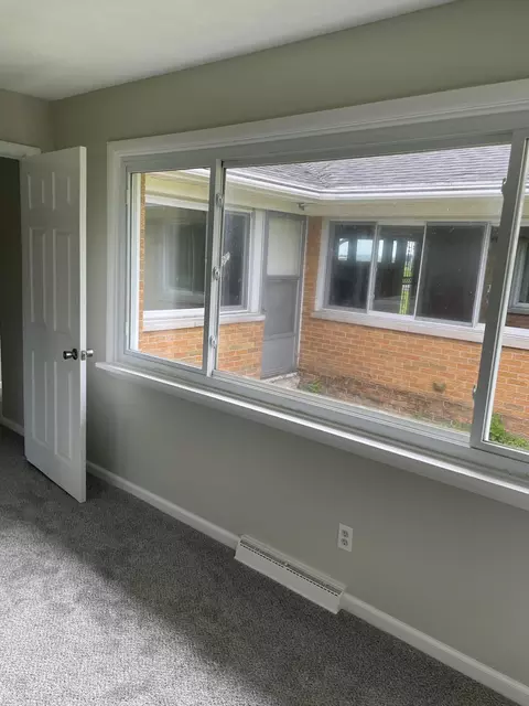5260 Springfield Jamestown Rd, Springfield, OH 45502 photo 8