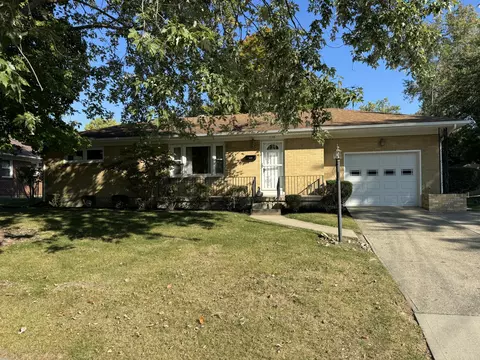 1138 Eastgate Rd, Springfield, OH 45503