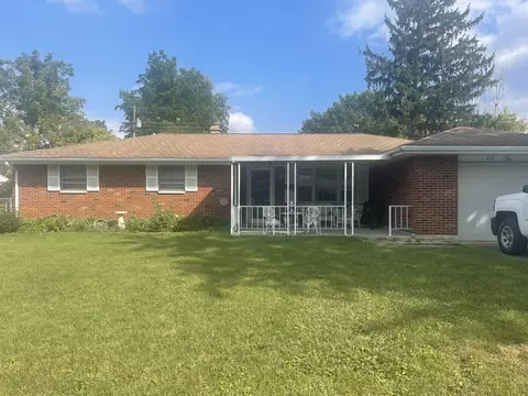 212 Marilee Dr, New Lebanon, OH 45345
