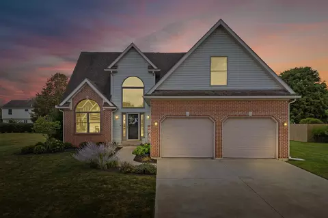 1931 Beckert Dr, Piqua, OH 45356