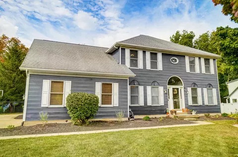 1036 E Parkwood St, Sidney, OH 45365
