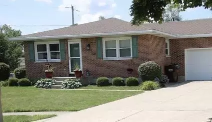 1305 Gardena Ct, Springfield, OH 45503