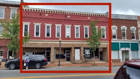 125 N Detroit St, West Liberty, OH 43357