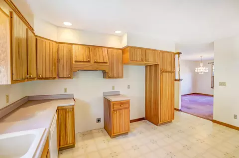 5700 Mills Rd, Springfield, OH 45502 photo 10
