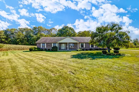 5700 Mills Rd, Springfield, OH 45502 photo 3