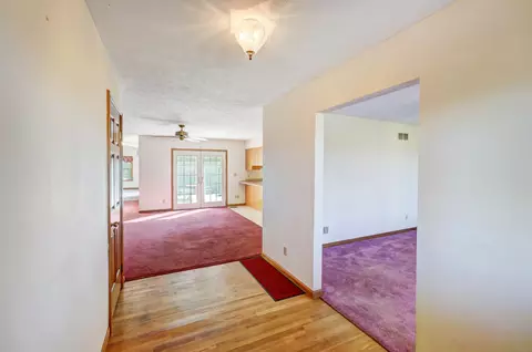 5700 Mills Rd, Springfield, OH 45502 photo 5