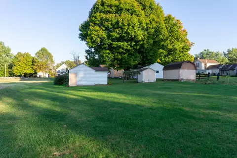 5157 Mechanicsburg Rd, Springfield, OH 45502 photo 8