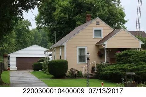 5157 Mechanicsburg Rd, Springfield, OH 45502