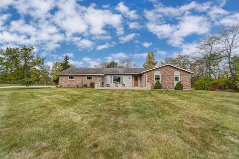 3845 Sugar Creek Rd, Lima, OH 45807