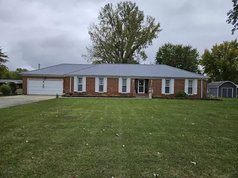 545 Oakridge Dr, Lakeview, OH 43331
