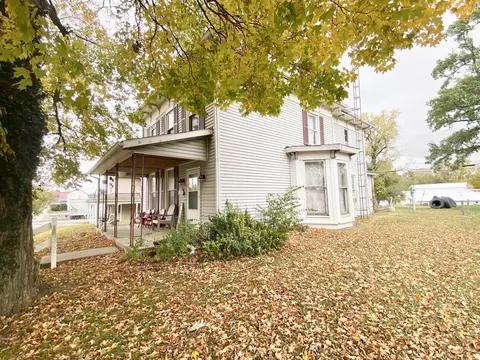 203 S Main St, De Graff, OH 43318 photo 9