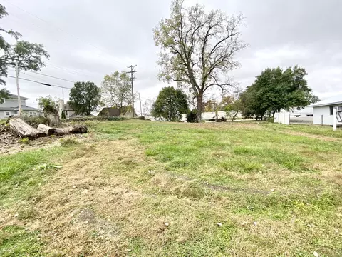 203 S Main St, De Graff, OH 43318 photo 7