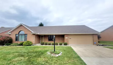 1842 Fox Ridge Dr #77, Springfield, OH 45503 photo 2