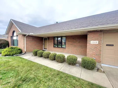 1842 Fox Ridge Dr #77, Springfield, OH 45503 photo 5