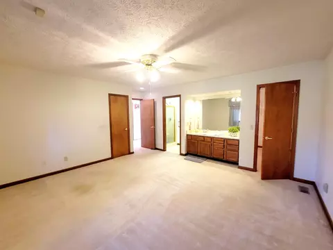 1842 Fox Ridge Dr #77, Springfield, OH 45503 photo 19