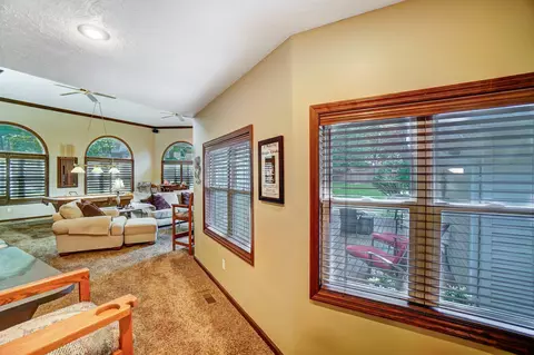 2043 Audubon Park Dr, Springfield, OH 45504 photo 25