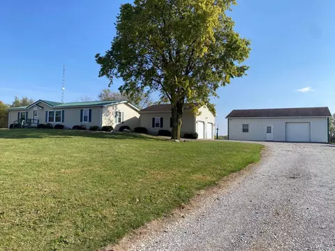 2270 Twp Rd 247, De Graff, OH 43318