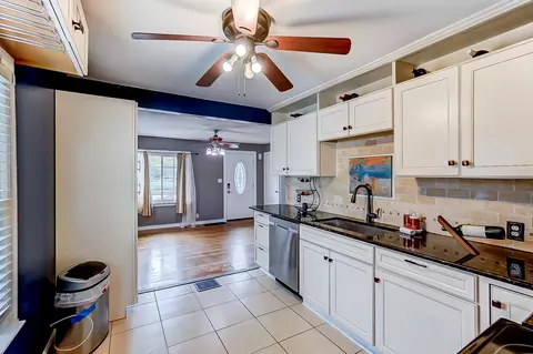 916 W 1st St, Springfield, OH 45504 photo 7