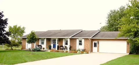 35 Connie Ln, North Star, OH 45350