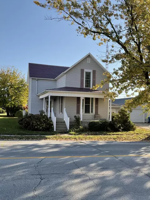 407 W Main St, Anna, OH 45302