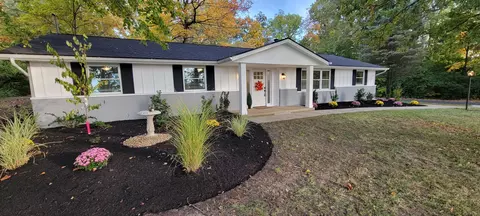 2320 E Possum Rd, Springfield, OH 45502 photo 2