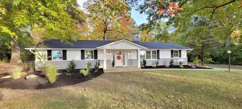 2320 E Possum Rd, Springfield, OH 45502