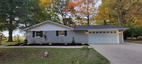 2320 E Possum Rd, Springfield, OH 45502 photo 4