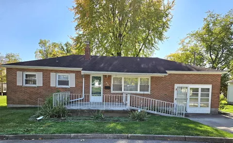 820 Cooper Ave, Bellefontaine, OH 43311